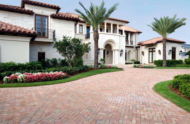 Best Interlocking Driveway Pavers  in West Bend, WI